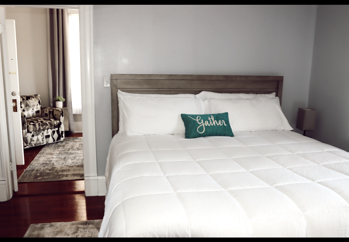 Suite-3-Bedroom.webp